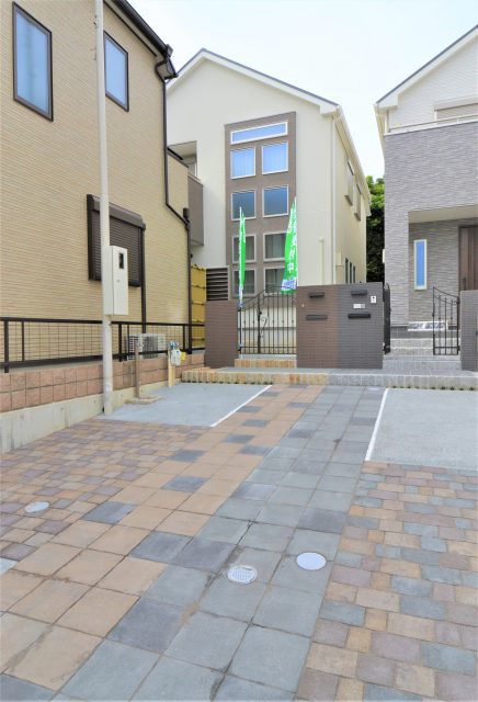 プレミアム霞ヶ丘 Ｄ号地モデルハウスの外構が完成！